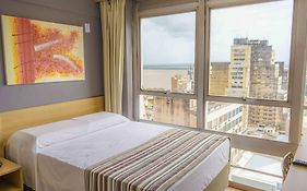 Hotel Dan Inn Express Porto Alegre by Nacional Inn - Próximo ao Complexo Hospitalar Santa Casa e UFRGS